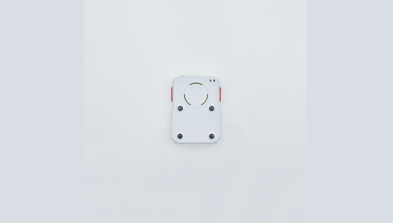 VSG102 : WiFi-Based Multi-Band Biosensor Gateway